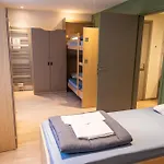 ホステル アドヴェニア *
