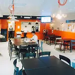 アドヴェニア ホステル パリ