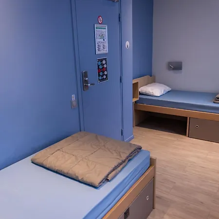 アドヴェニア * パリ