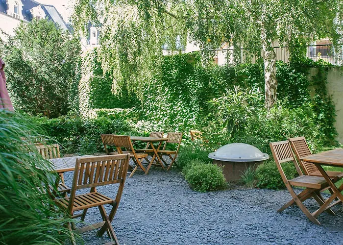 ホステル アドヴェニア パリ