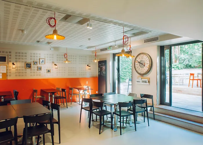 ホステル アドヴェニア *