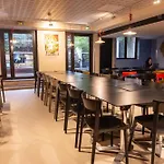 Adveniat Hostel Paris
