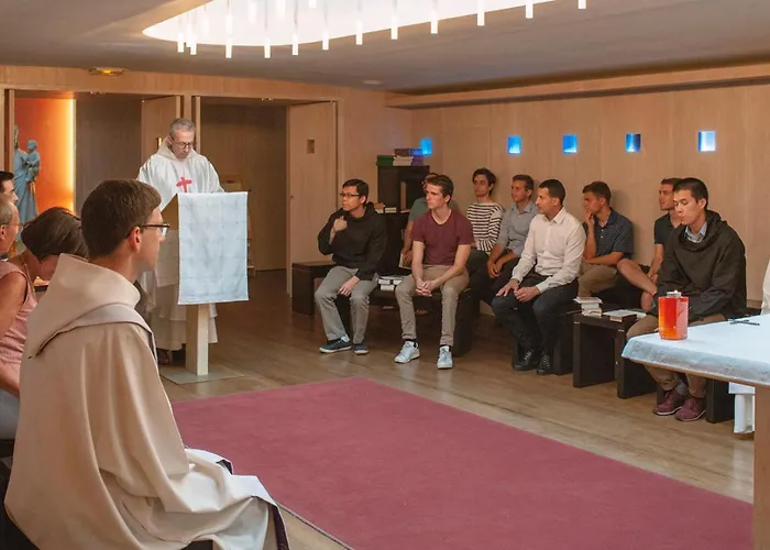 بيت شباب شباب أدفينيات *