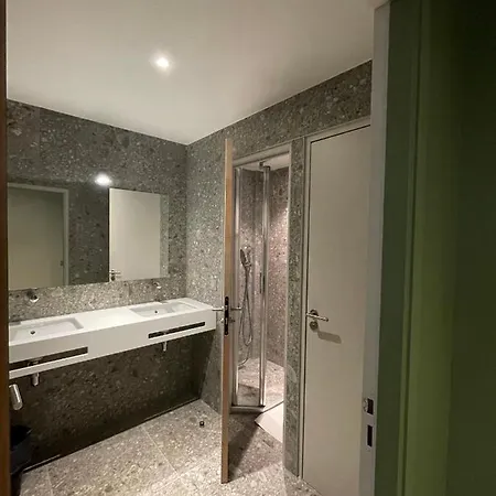 Adveniat Hostel Paris