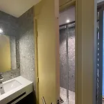 Hostel Adveniat Paris