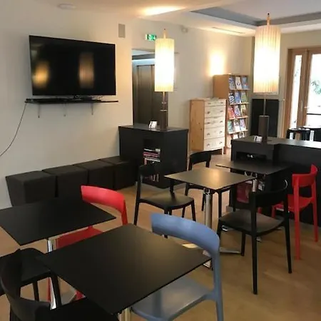 Adveniat * Paris